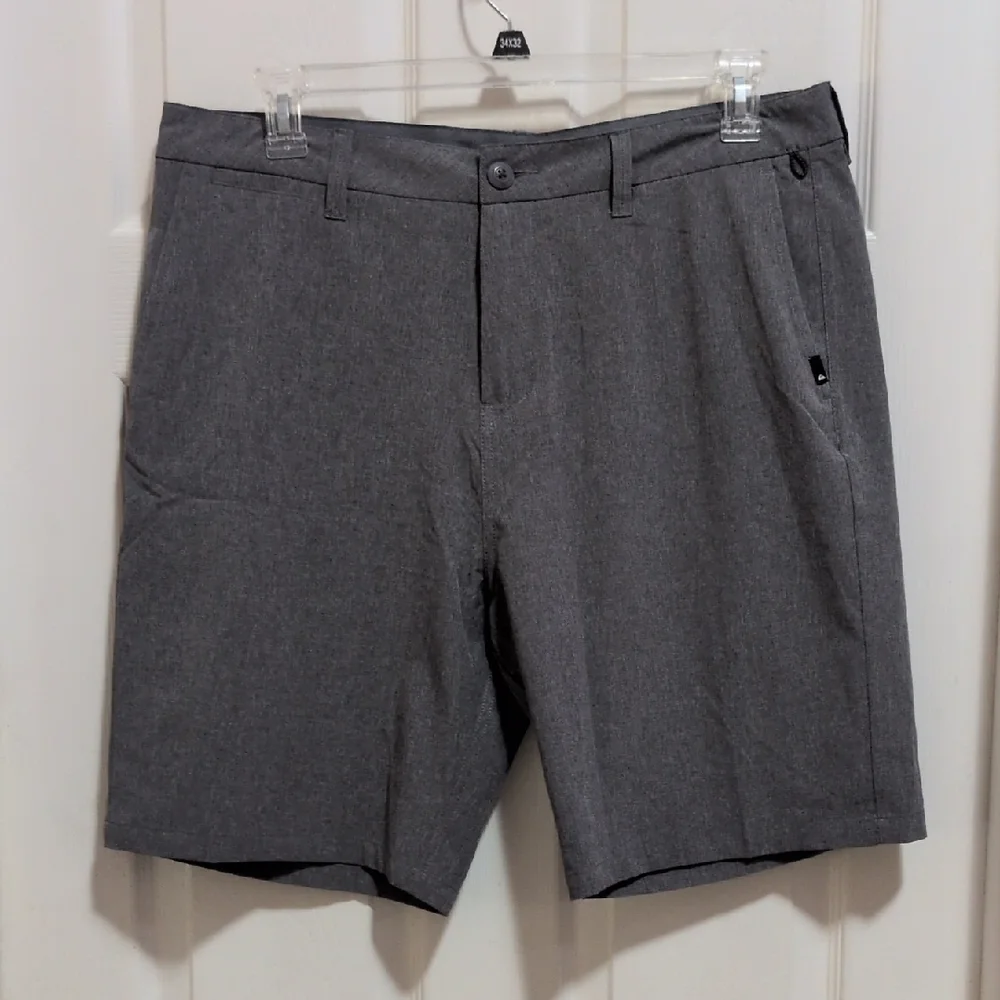 Quicksilver Union Heather Amphibian Shorts for the Water Size 36/20 Reg. Fit